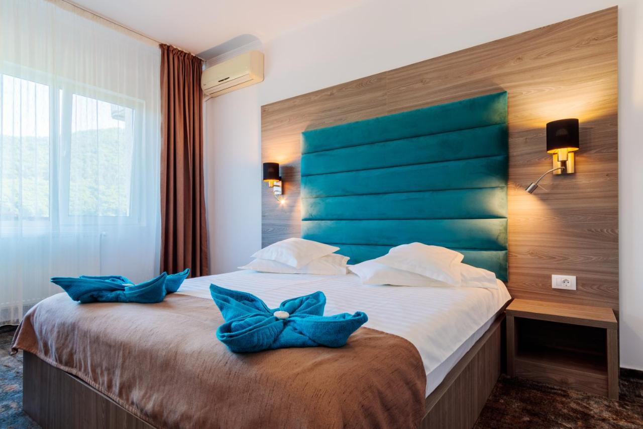 Hotel Orizont Călimăneşti Dış mekan fotoğraf