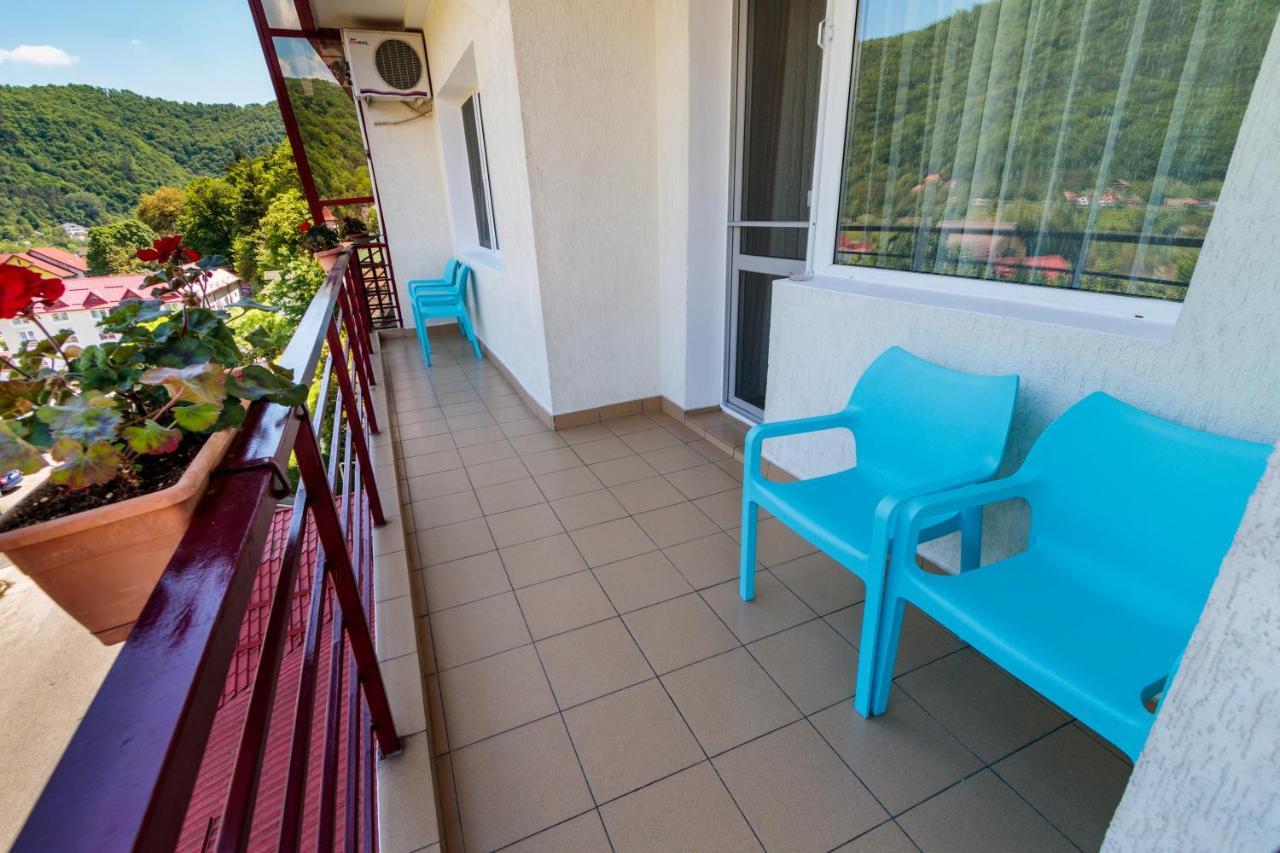 Hotel Orizont Călimăneşti Dış mekan fotoğraf