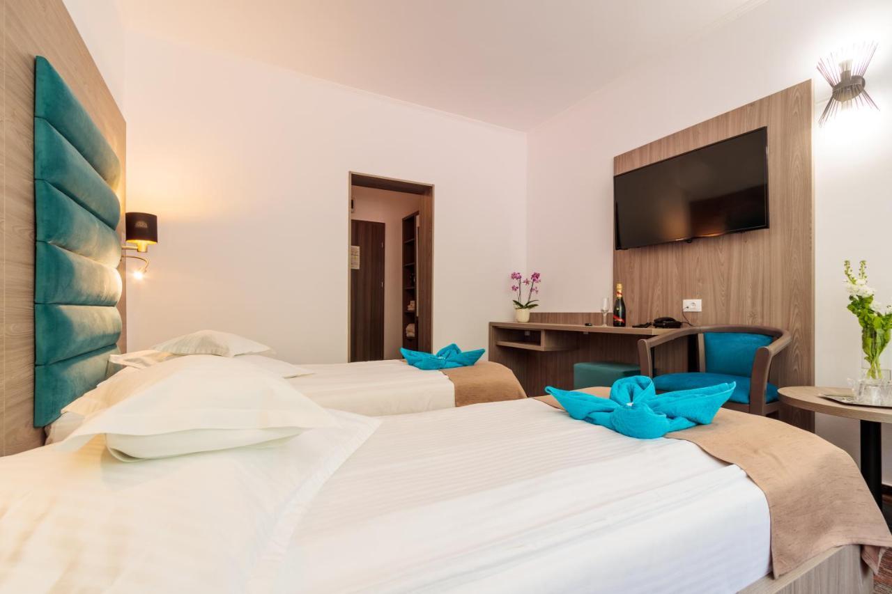 Hotel Orizont Călimăneşti Dış mekan fotoğraf