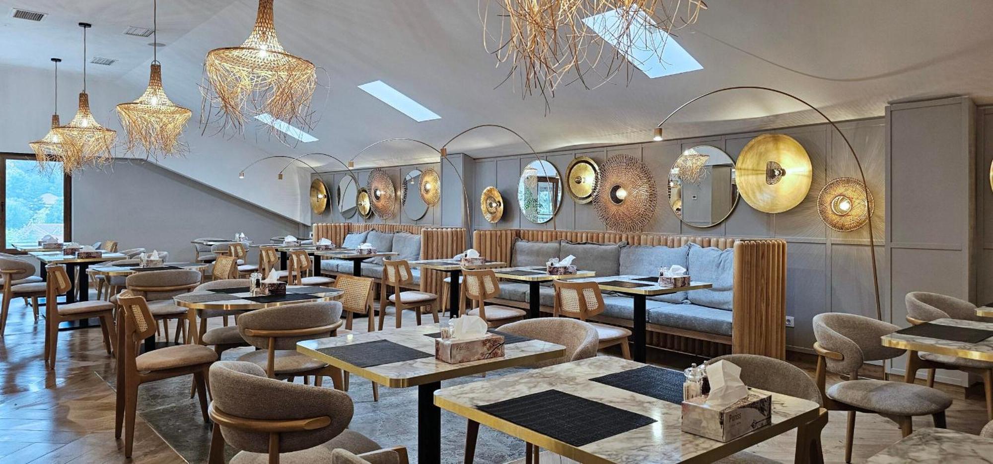 Hotel Orizont Călimăneşti Dış mekan fotoğraf