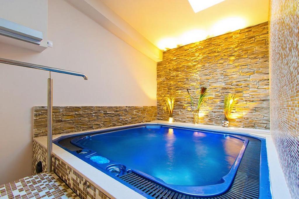 Hotel Orizont Călimăneşti Dış mekan fotoğraf