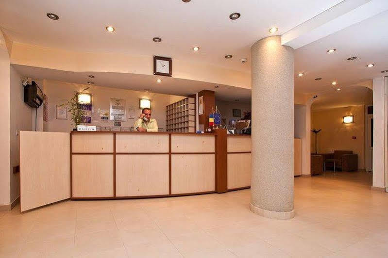 Hotel Orizont Călimăneşti Dış mekan fotoğraf